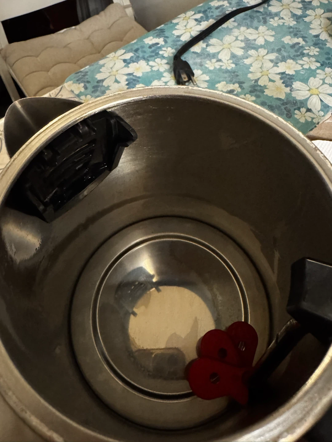 Black & Decker Stainless Steel Electric Kettle - photo 2