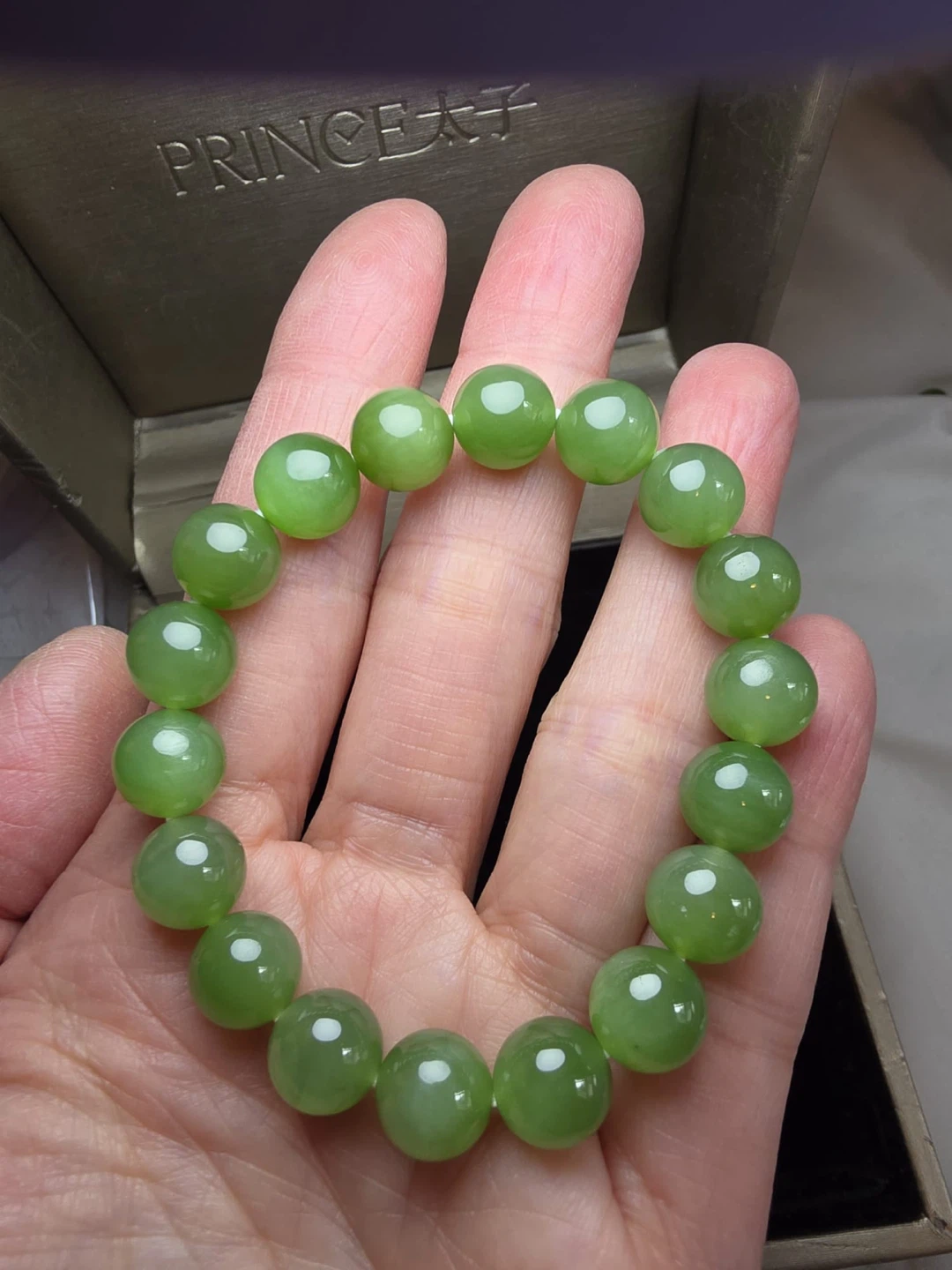 Collection of Natural Jade Pendants and Jewelry - photo 5