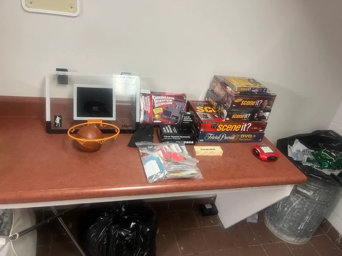 Assorted Board Games and Sports Set - photo 2