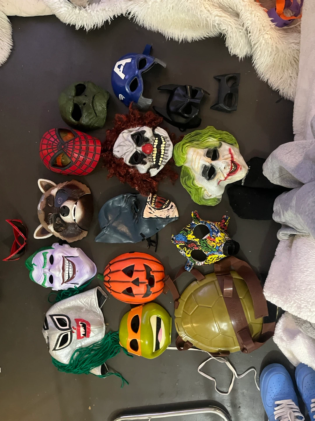 Assorted Halloween Costume Masks Collection - photo 4