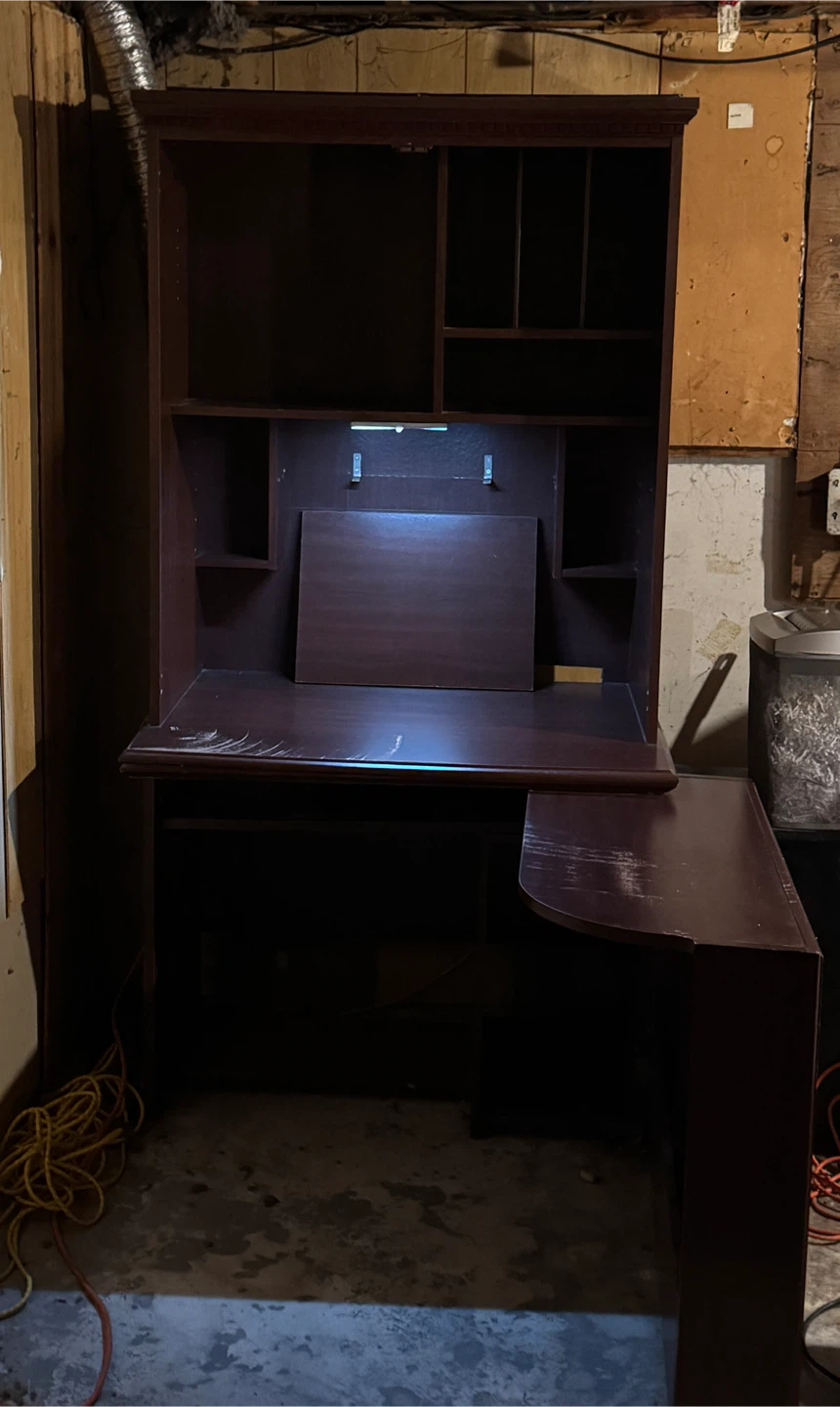 Sectional desk