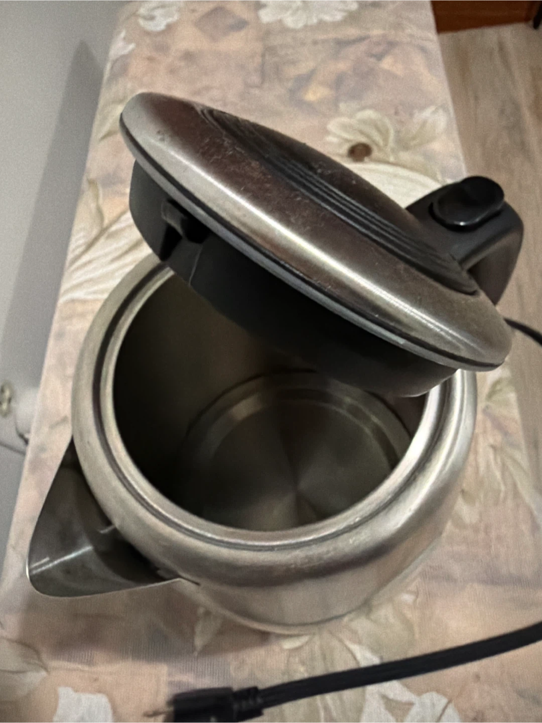 Salton 1.7L Stainless Steel Electric Kettle - photo 2