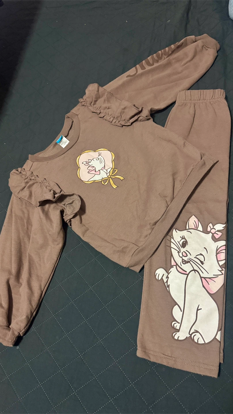 Disney Marie Outfit Set