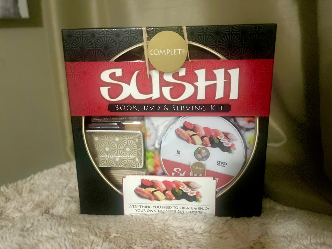 New Hinkler Complete Sushi Book, DVD & Serving Kit