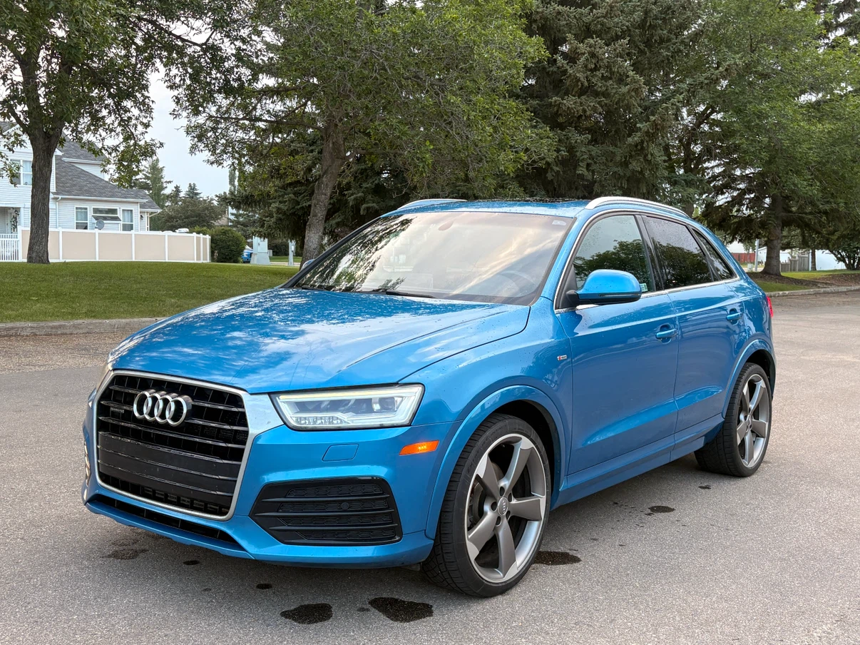 2016 Audi Q3 Technik S-Line AWD - No Accidents - Serviced