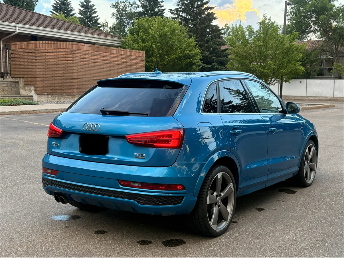 2016 Audi Q3 Technik S-Line AWD - No Accidents - Serviced - photo 4