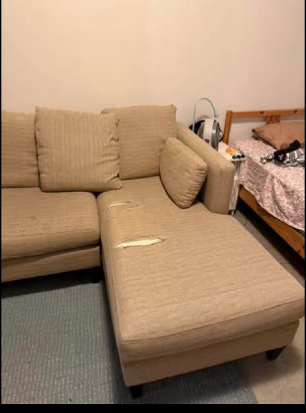 Couch - photo 3