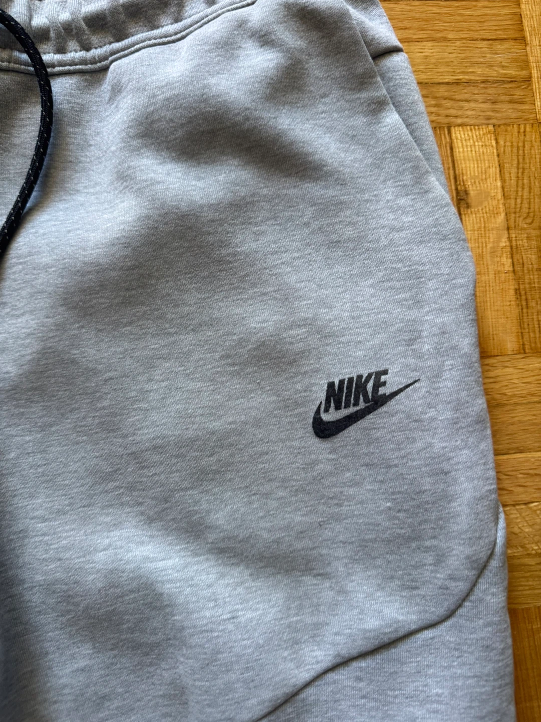 Nike Tech Fleece Grey Joggers - photo 3