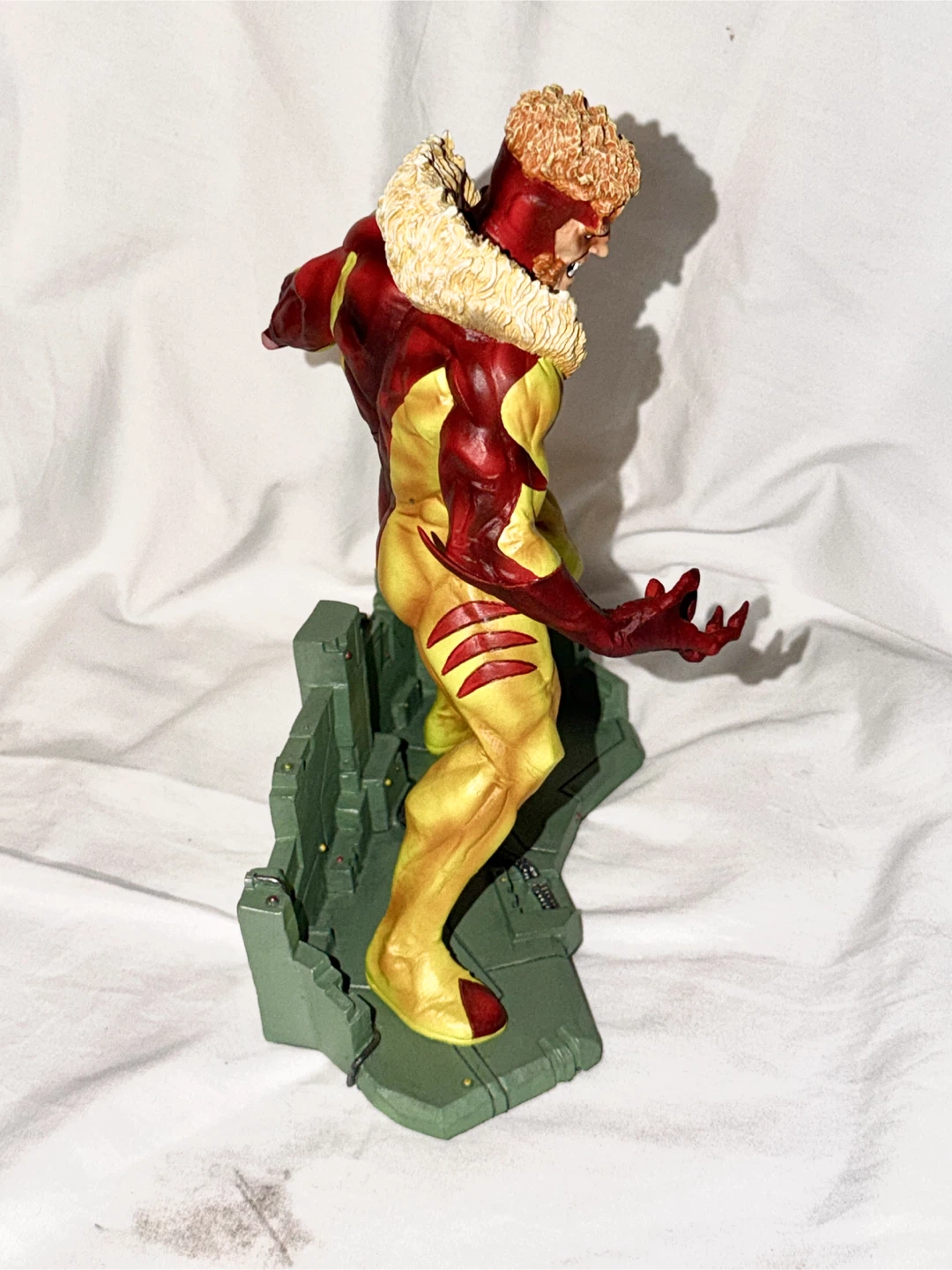 Marvel Modern Era Sabretooth Statue x-men Collectible - photo 3