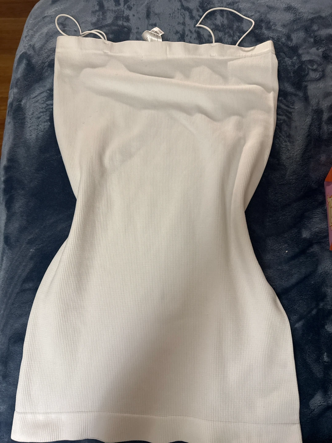 Tight white mini dress from Terranova - photo 3