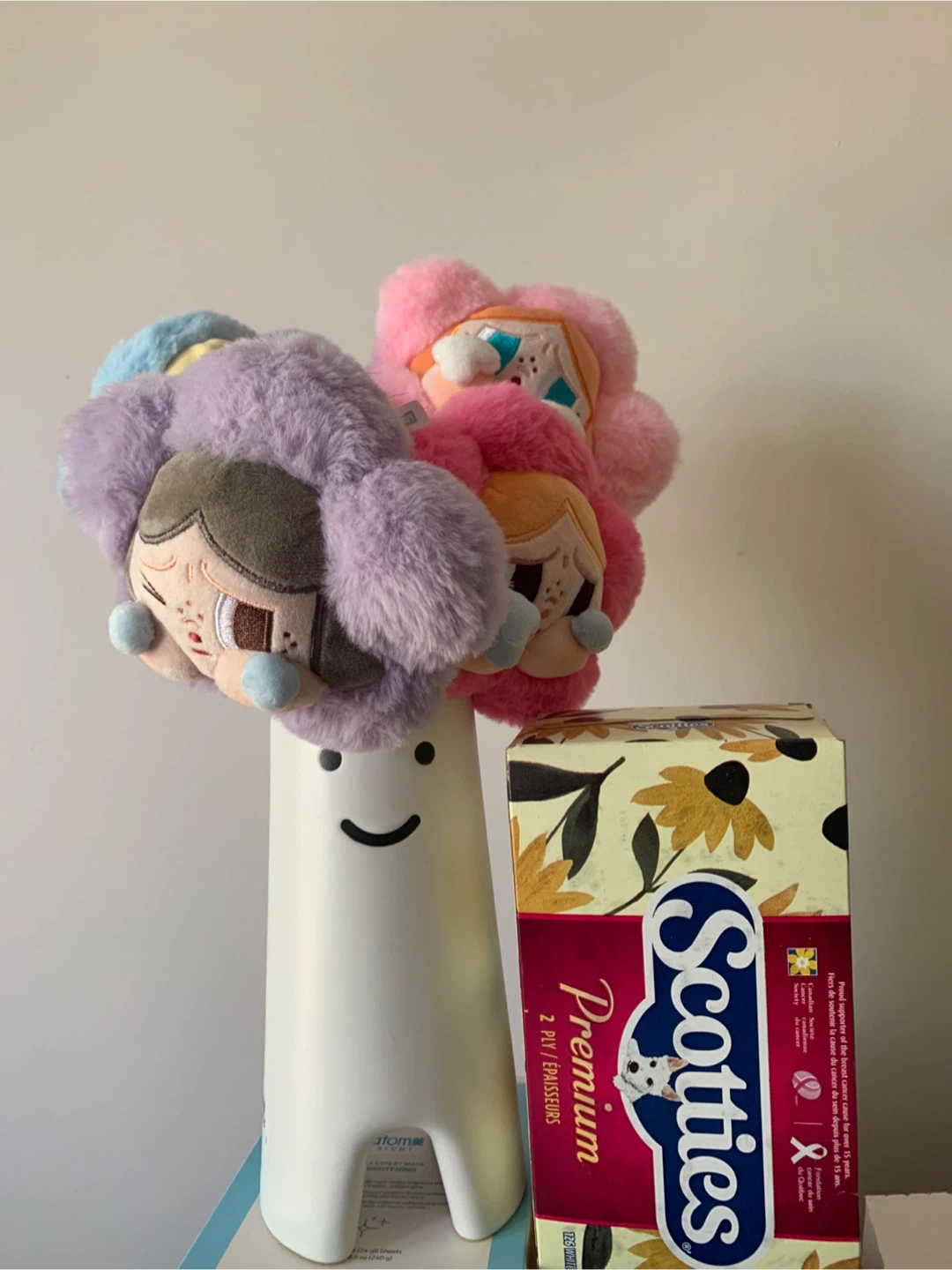 Crybaby Plush Flower Bouquet with Vase - photo 2