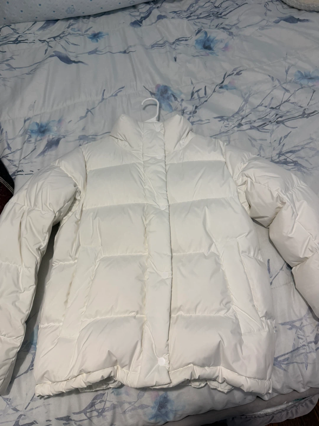 Lululemon White Puffer Jacket