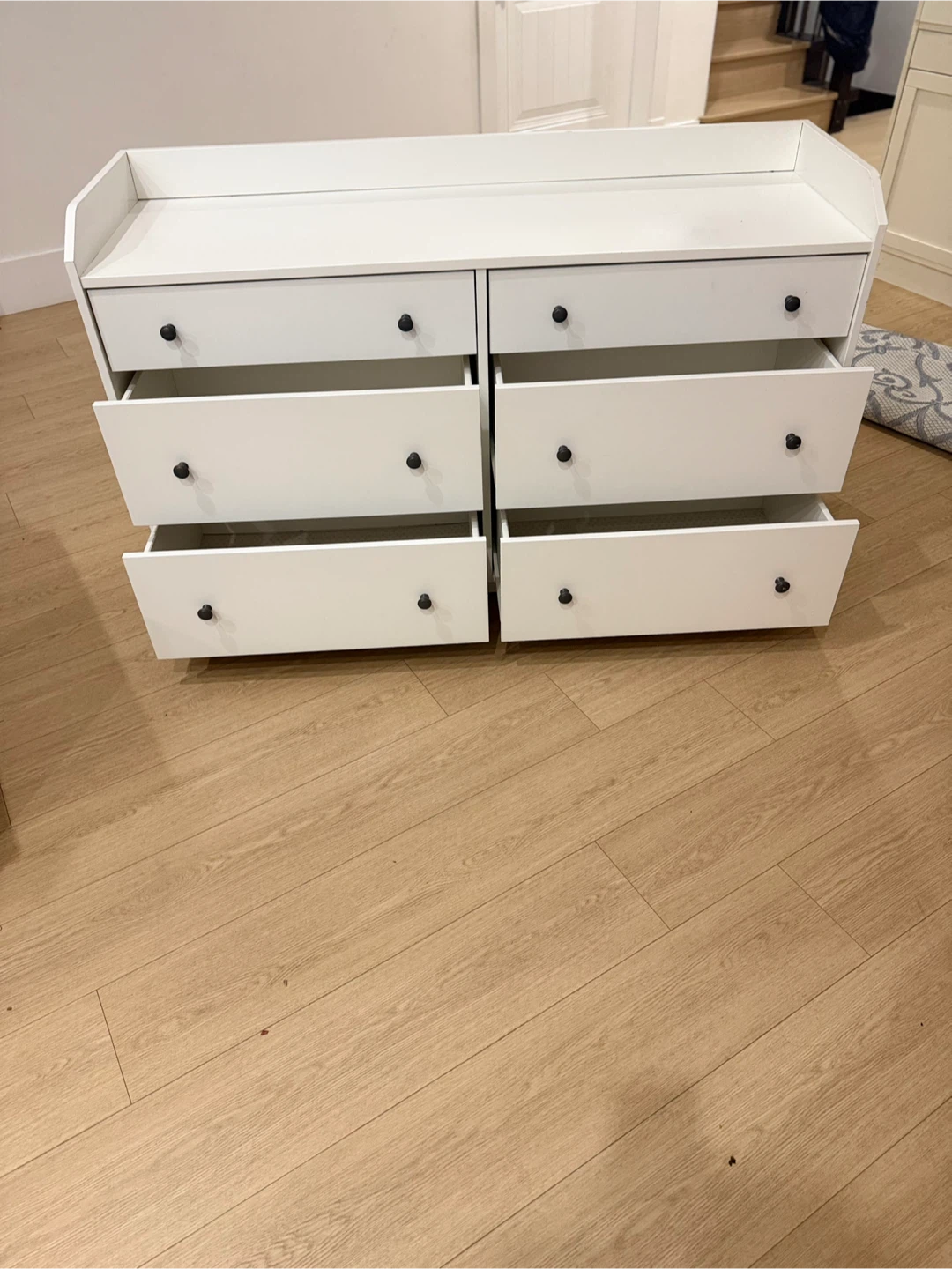 White 6-Drawer Dresser - photo 3