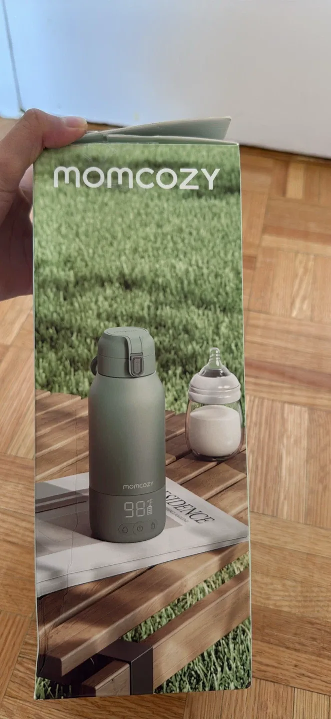 Momcozy Portable Water and Milk Warmer