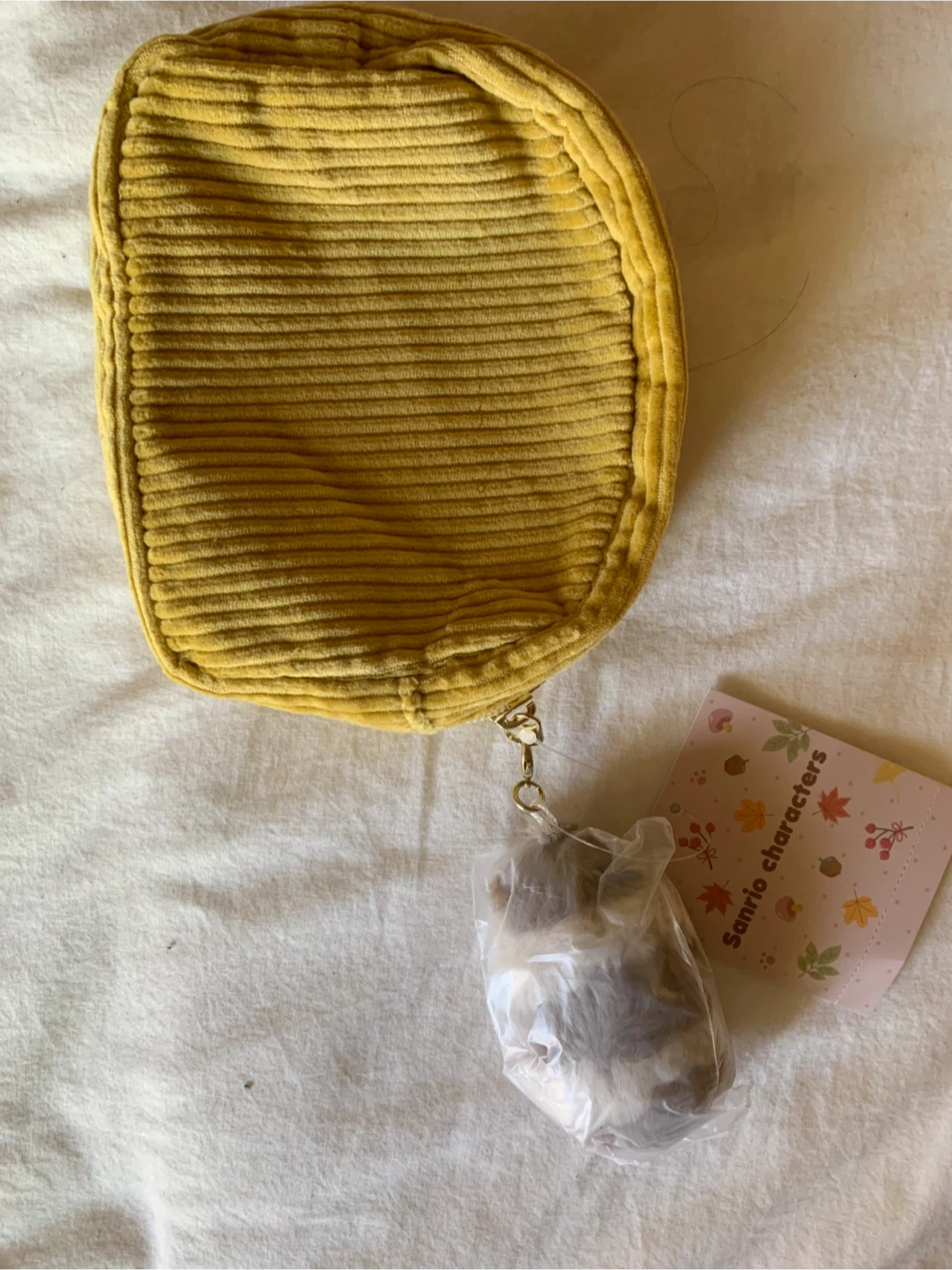 Sanrio Characters Yellow Corduroy Pouch - photo 2