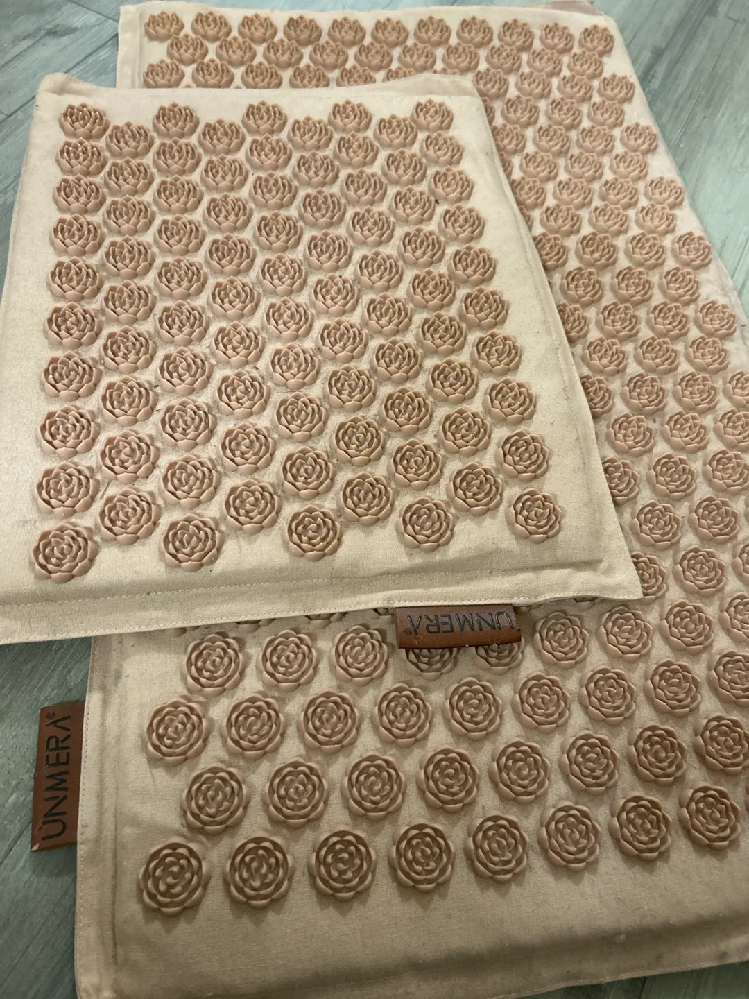 Unmera Acupressure Mat and Pillow Set