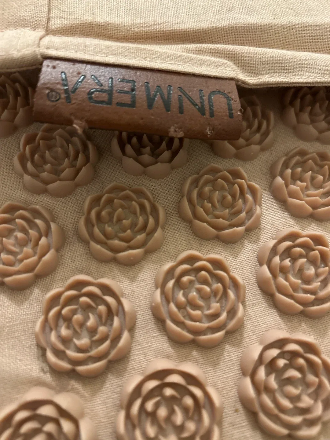 Unmera Acupressure Mat and Pillow Set - photo 2