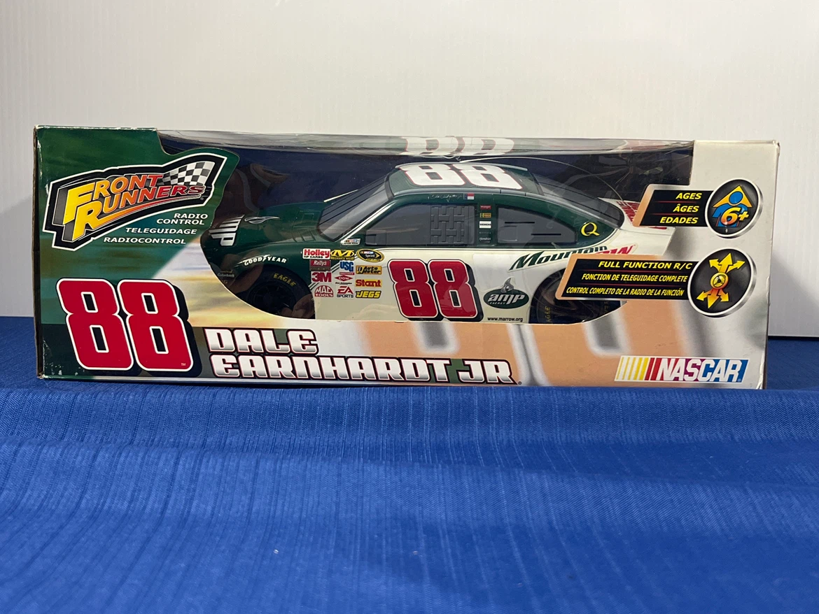 🏁 NASCAR Dale Earnhardt Jr. #88 R/C Car - Brand New in Box! 🏁