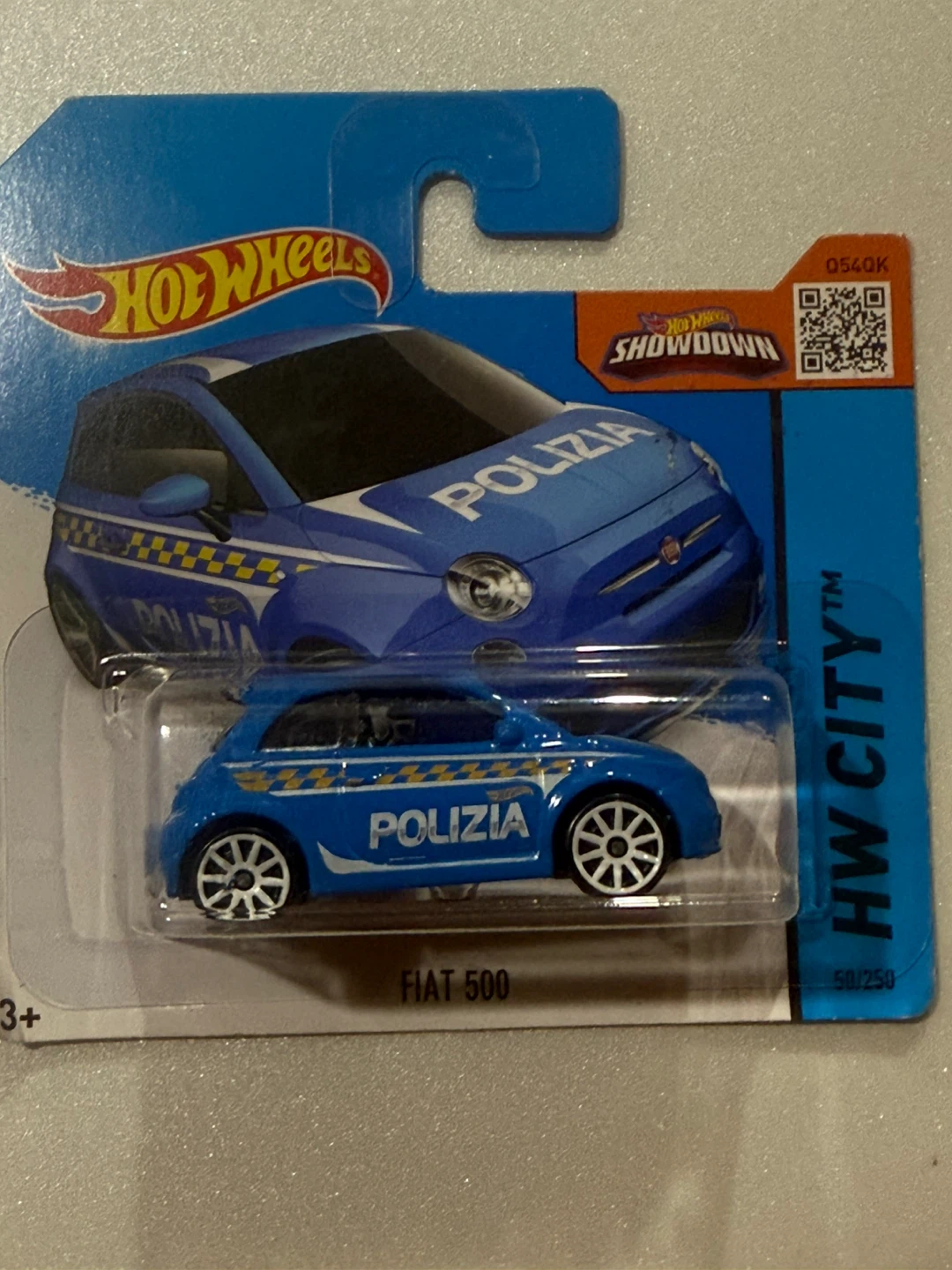 Hot Wheels Fiat 500 Polizia Die-Cast Car