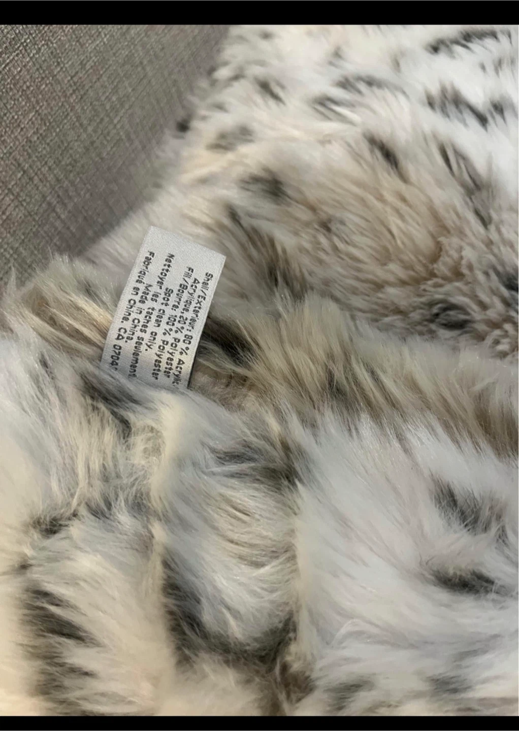 3 Samantha Pynn Faux Fur Cushions - photo 2