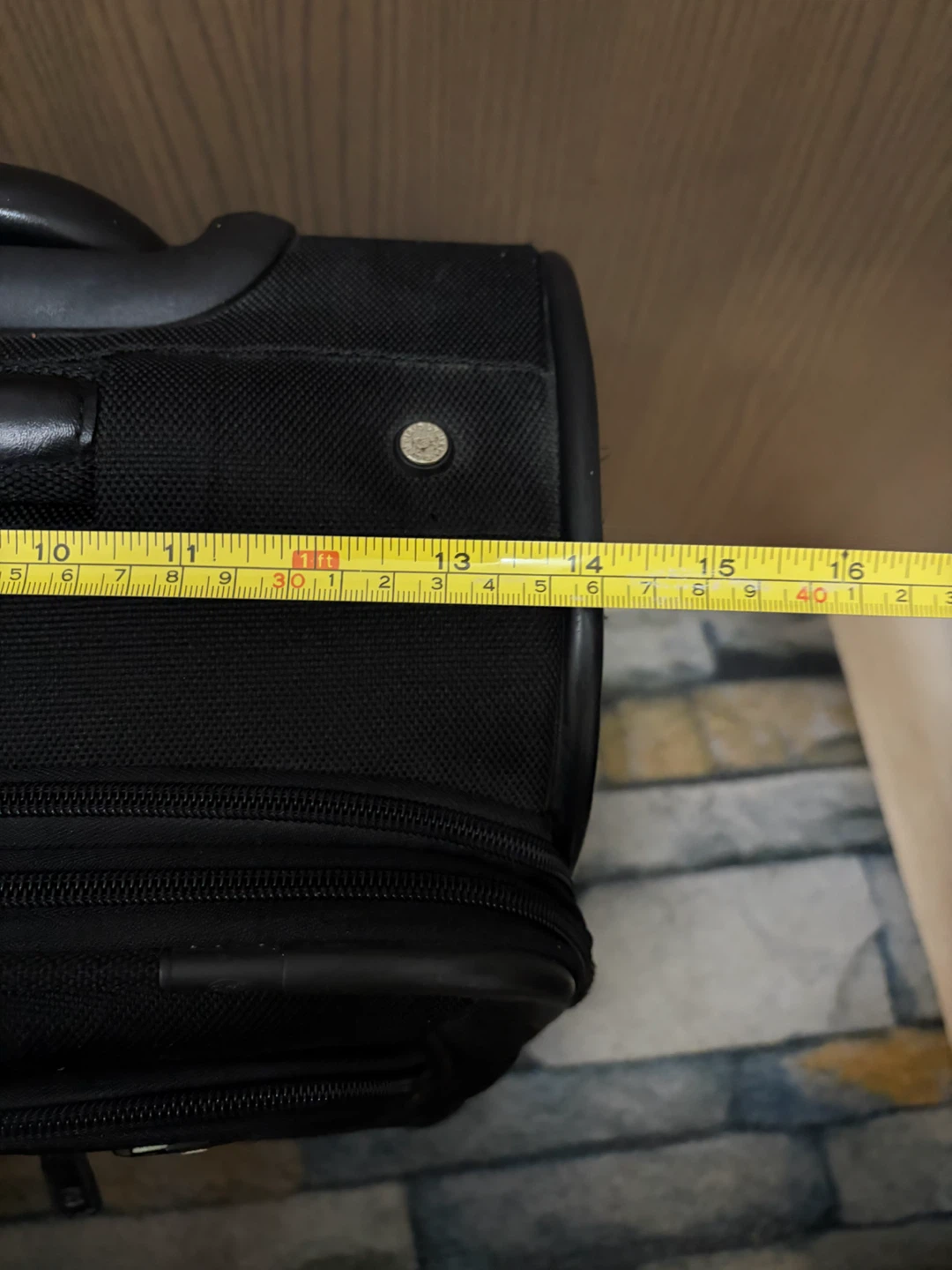 Olympia Black Rolling Suitcase - photo 2