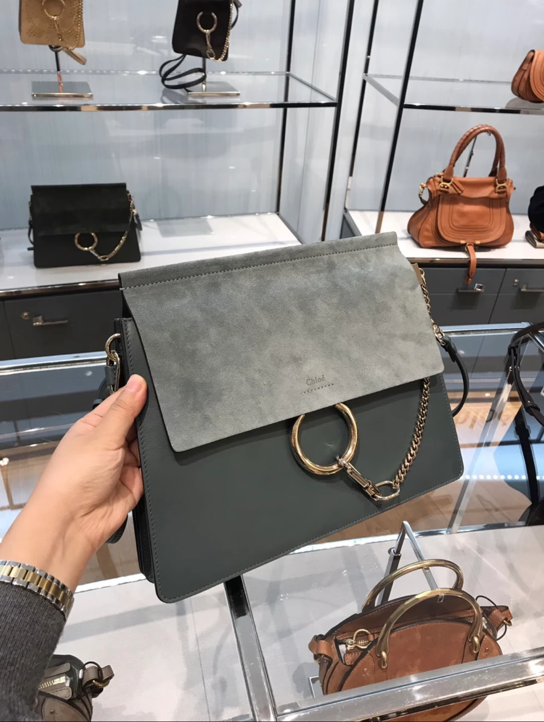 Authentic Chloé Faye Shoulder Bag - photo 2