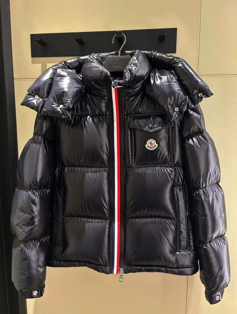 Moncler Puffer Jacket Black - photo 2