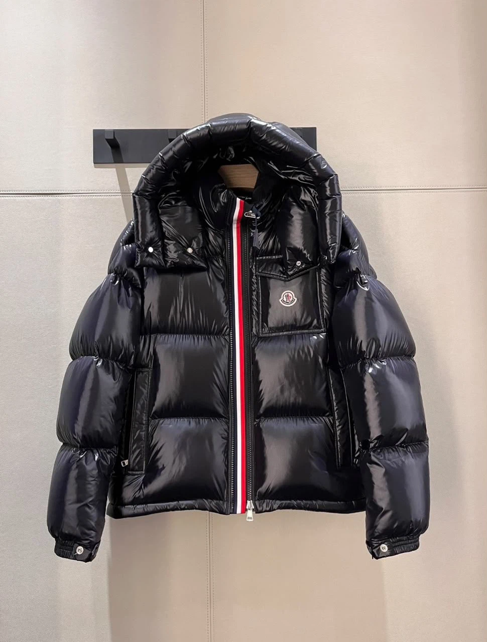 Moncler Puffer Jacket Black - photo 3