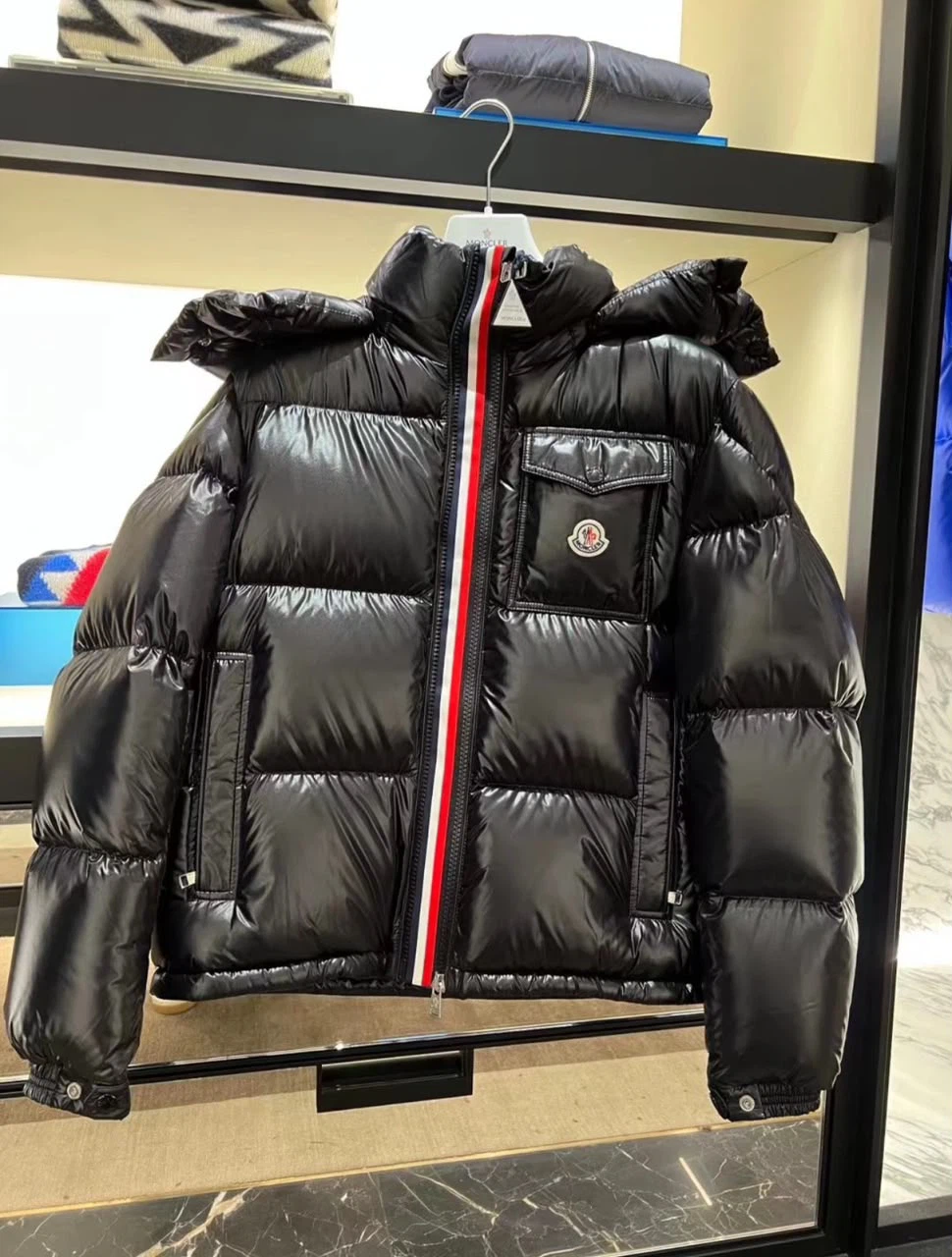 Moncler Puffer Jacket Black - photo 5