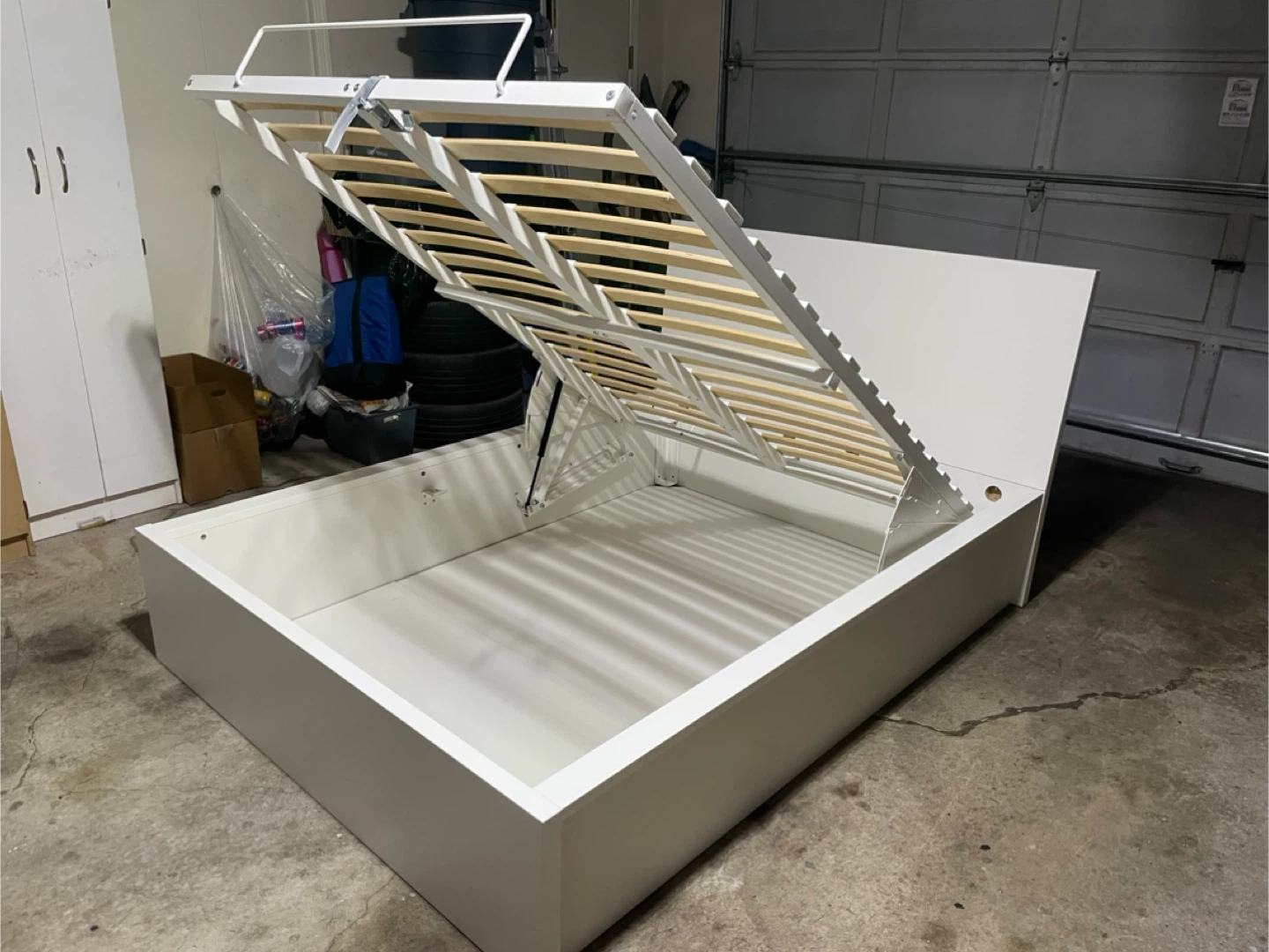 IKEA Double Size Full Malm Ottoman Pull Up Storage Lift Bed