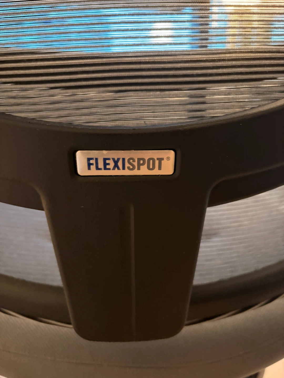 Flexispot 4D ergonomic office chair - photo 4