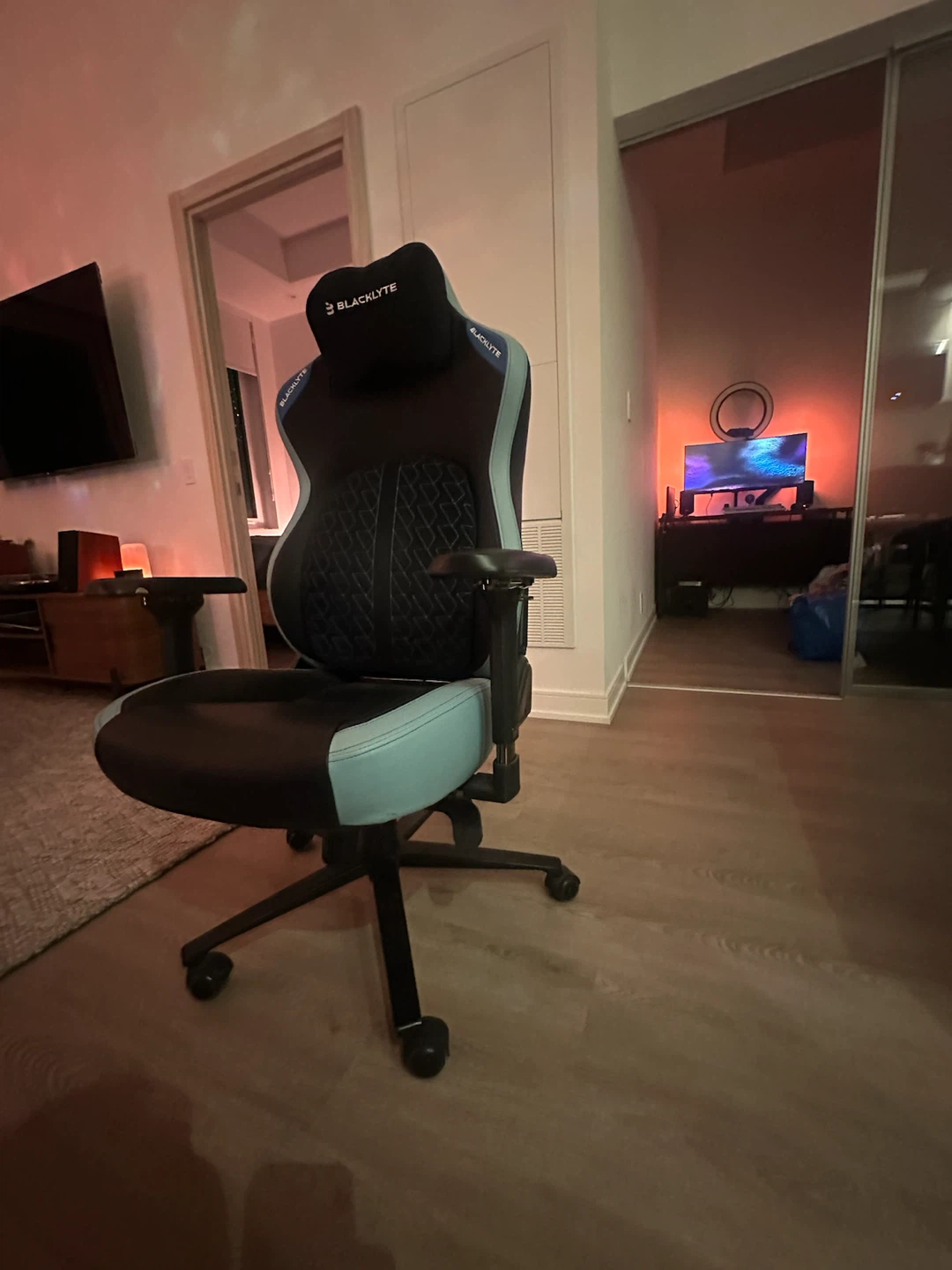 Blacklyte Gaming Chair - photo 3