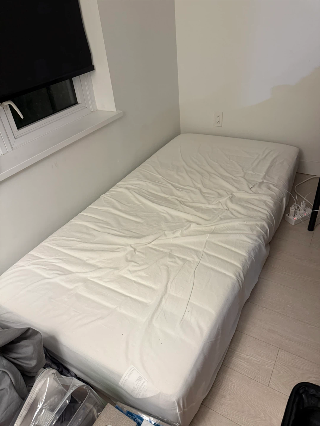 Free single spring mattress