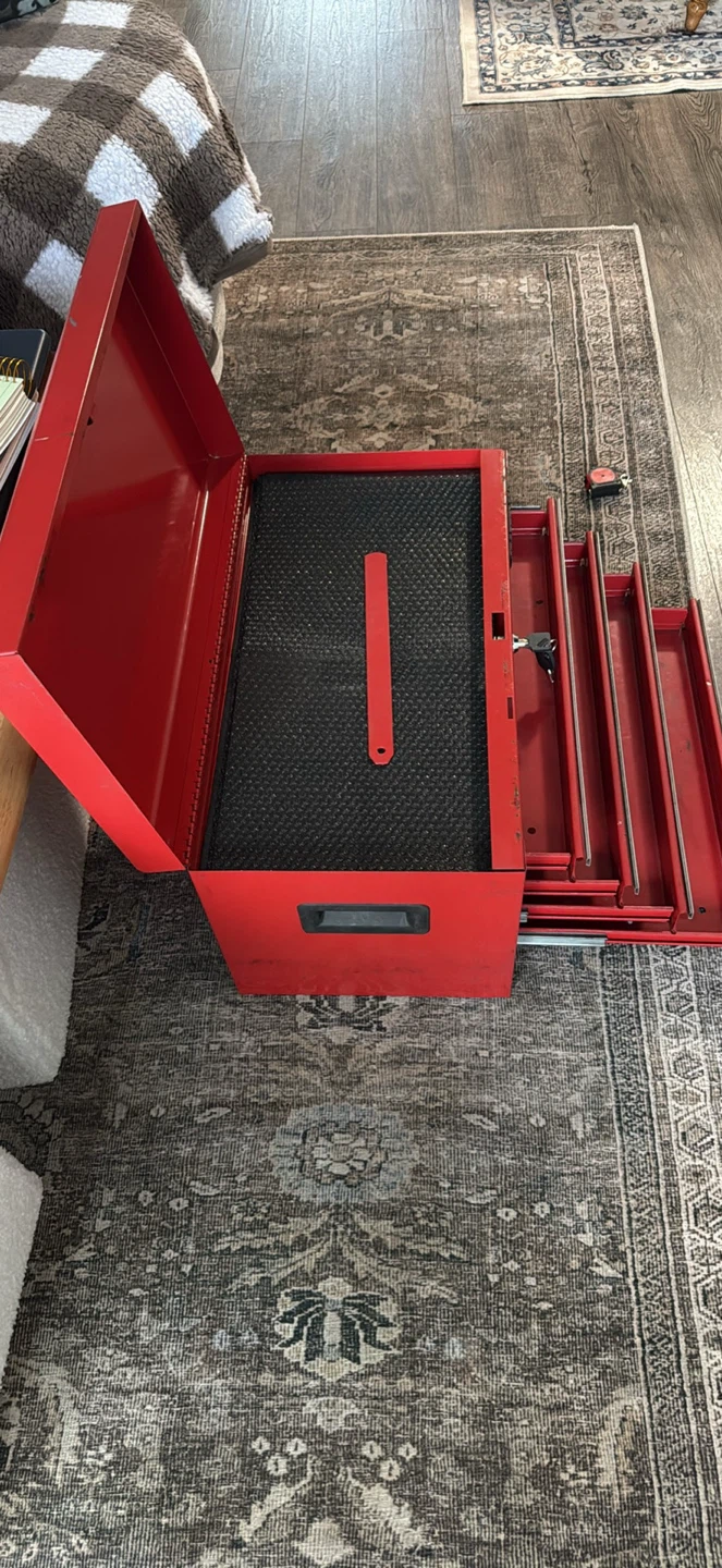 RED Craftsman 4-Drawer Metal Tool Chest