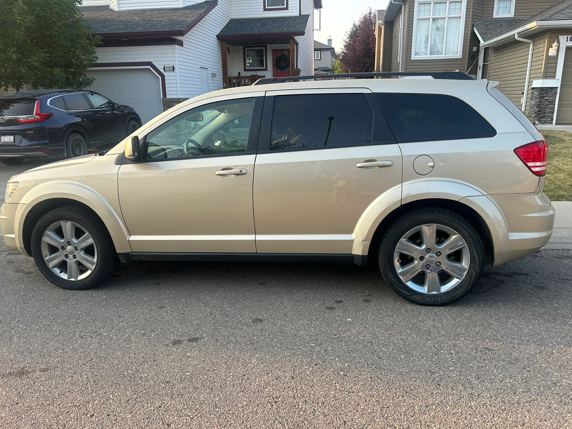 2010 Dodge Journey - photo 2