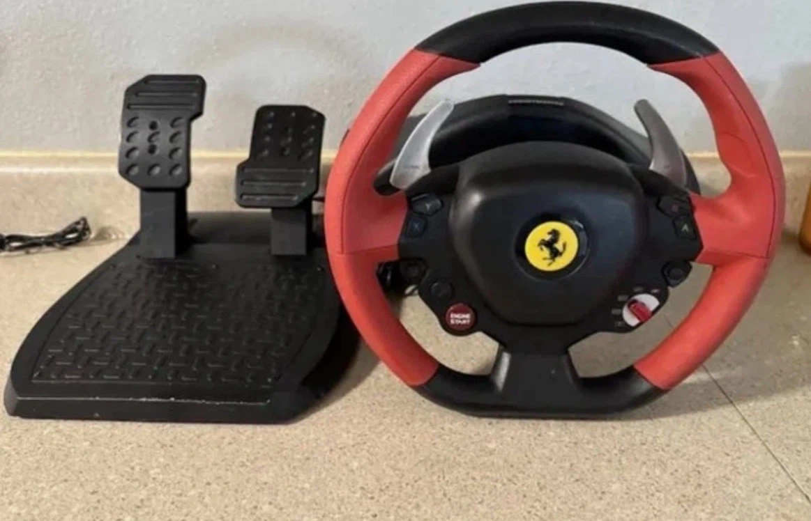 Thrustmaster Xbox One Ferrari 458 Spider Racing Wheel - photo 2