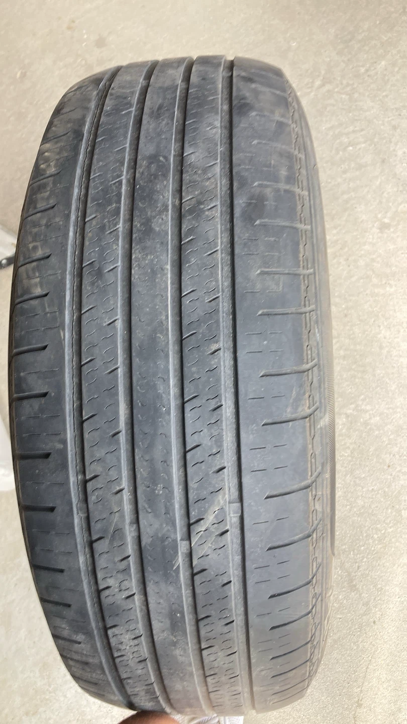 Motomaster Hydra Edge Tour 235/70R16 Tire - photo 3