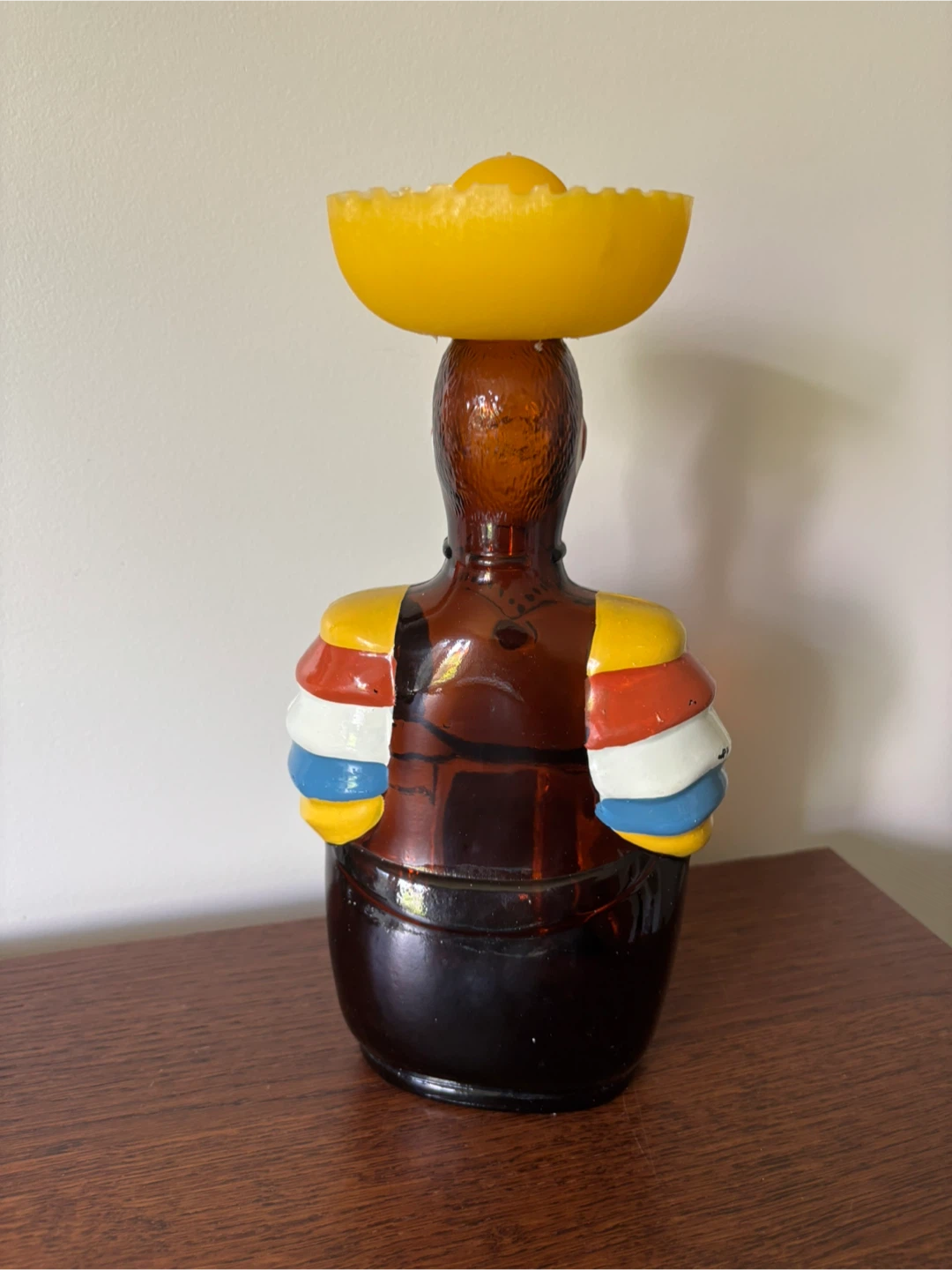 Vintage 1970s Oak Rum Limbo Drummer Bottle - photo 3