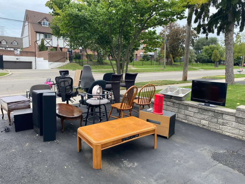 Yard sale September - photo 3