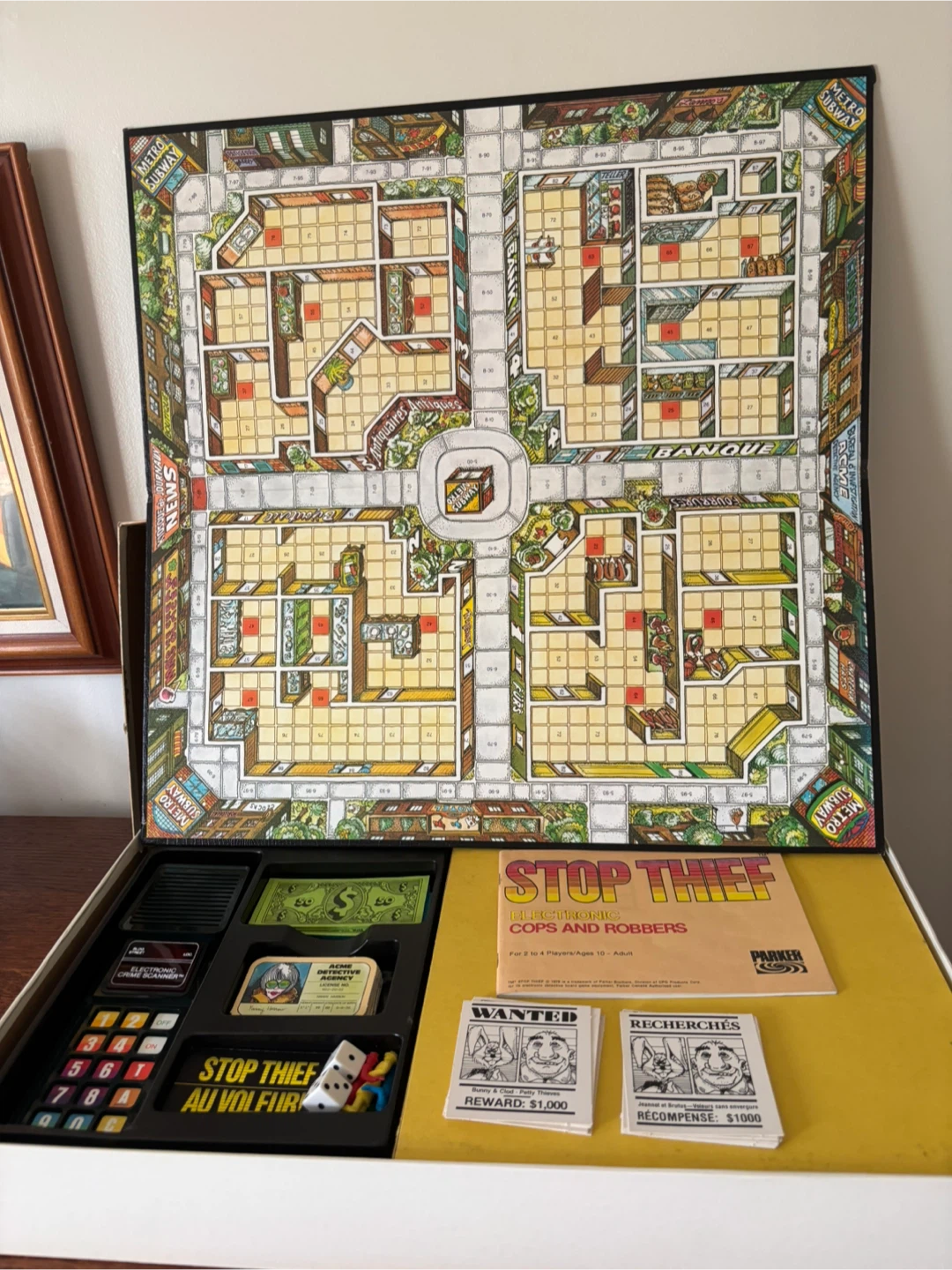 Vintage Stop Thief Electronic Board Game - photo 3