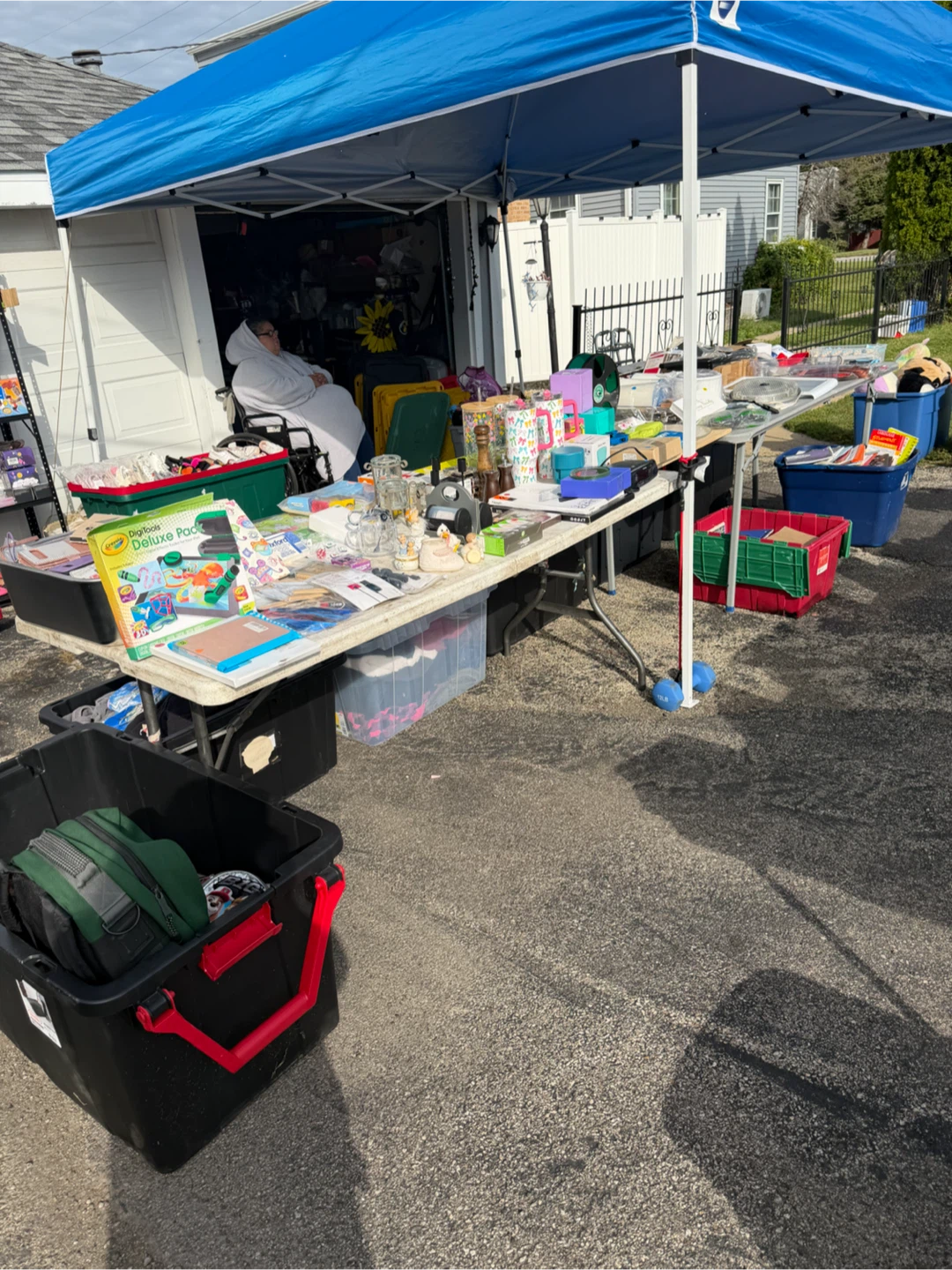 Yard sale 11241 W Grand Ave Melrose Park IL 60164 - photo 5