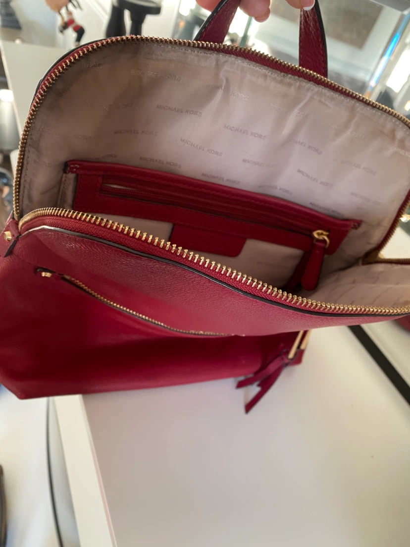 Michael Kors Red Leather Backpack - photo 4