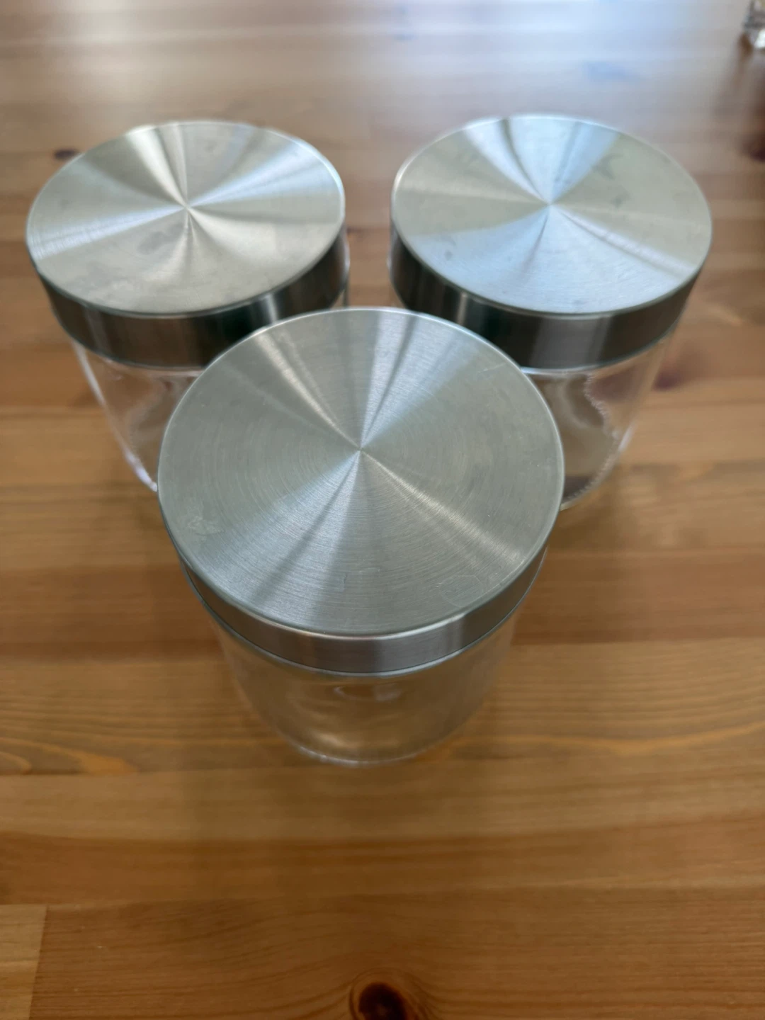 Set of 3 Glass Storage Jars with Metal Lids 750 ml