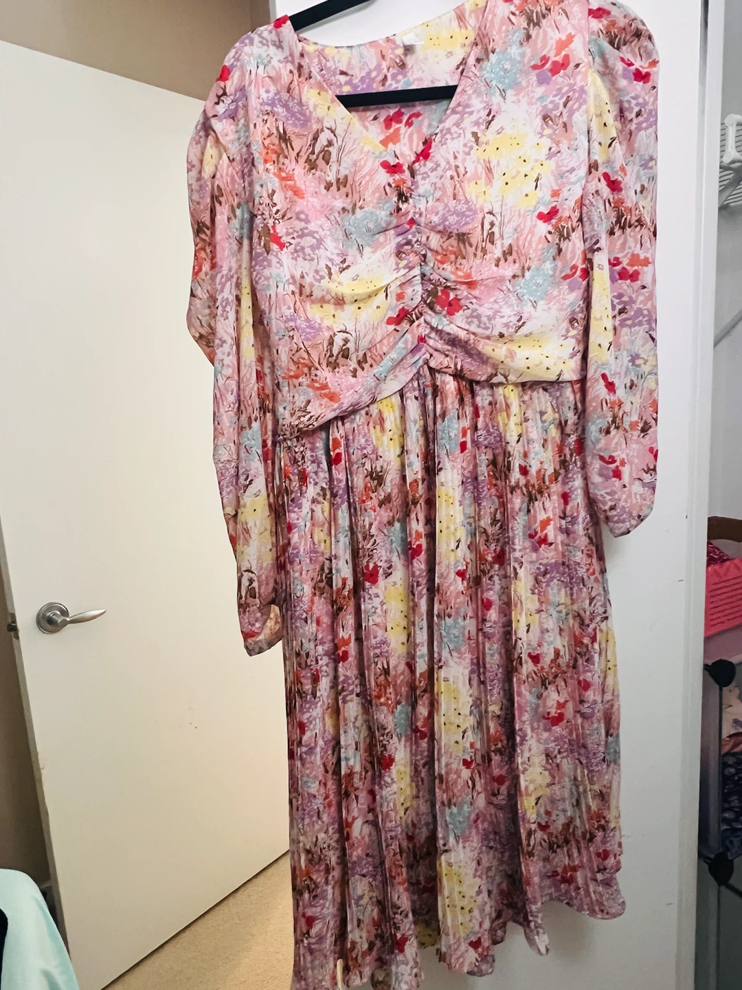 Floral Print V-Neck Dress
