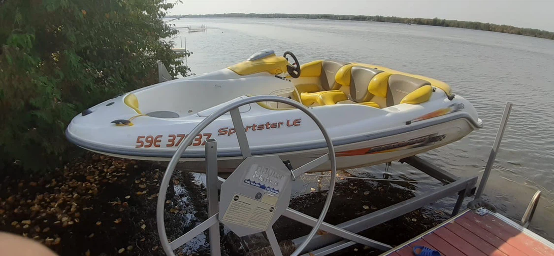 Sea-Doo Sportster LE Speedboat