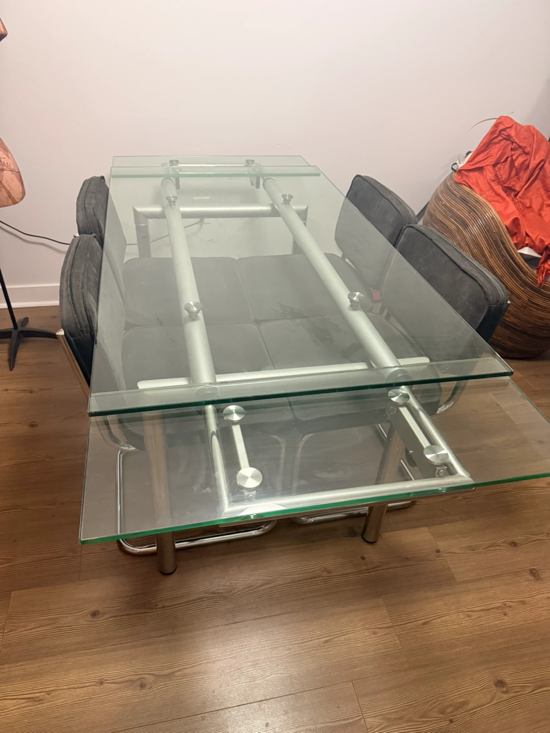 ✨ MODERN GLASS DINING SET — 4 CHAIRS + EXTENDABLE TABLE ✨