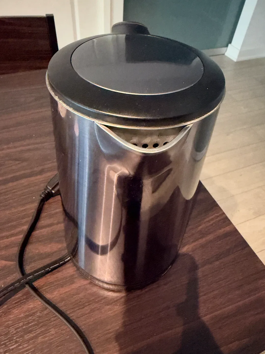 Cosori 1.5L Stainless Steel Electric Kettle - photo 2