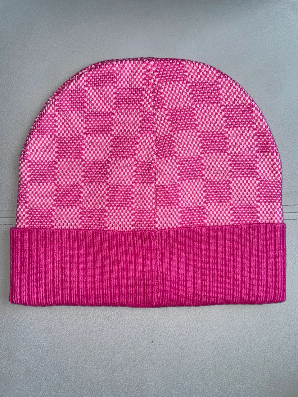 Louis Vuitton Pink Knit Beanie - photo 2