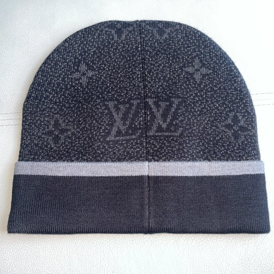 Louis Vuitton Beanie - photo 2