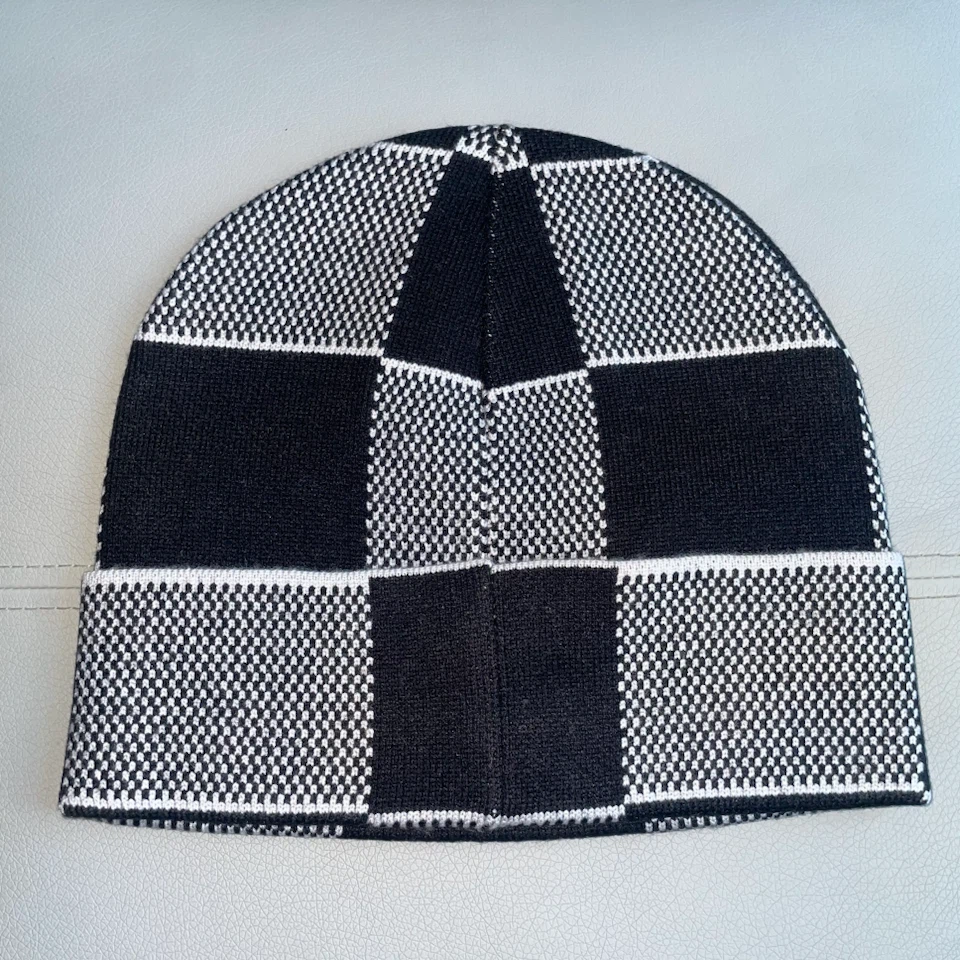 Louis Vuitton Checkerboard Beanie - photo 2